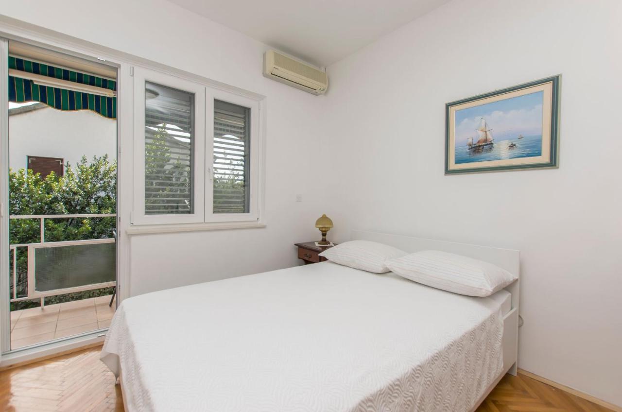 Apartment And Rooms Franka Žaborić Extérieur photo