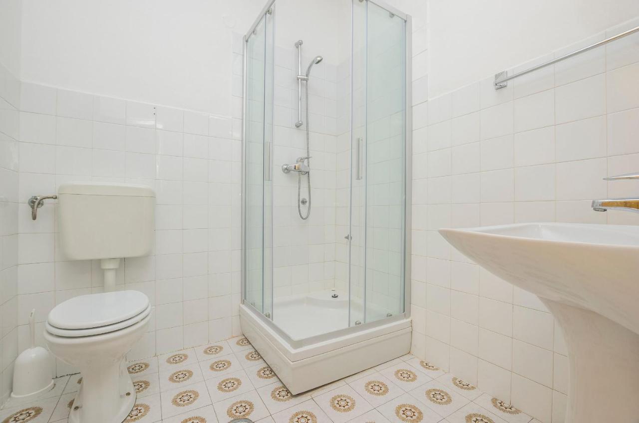 Apartment And Rooms Franka Žaborić Extérieur photo